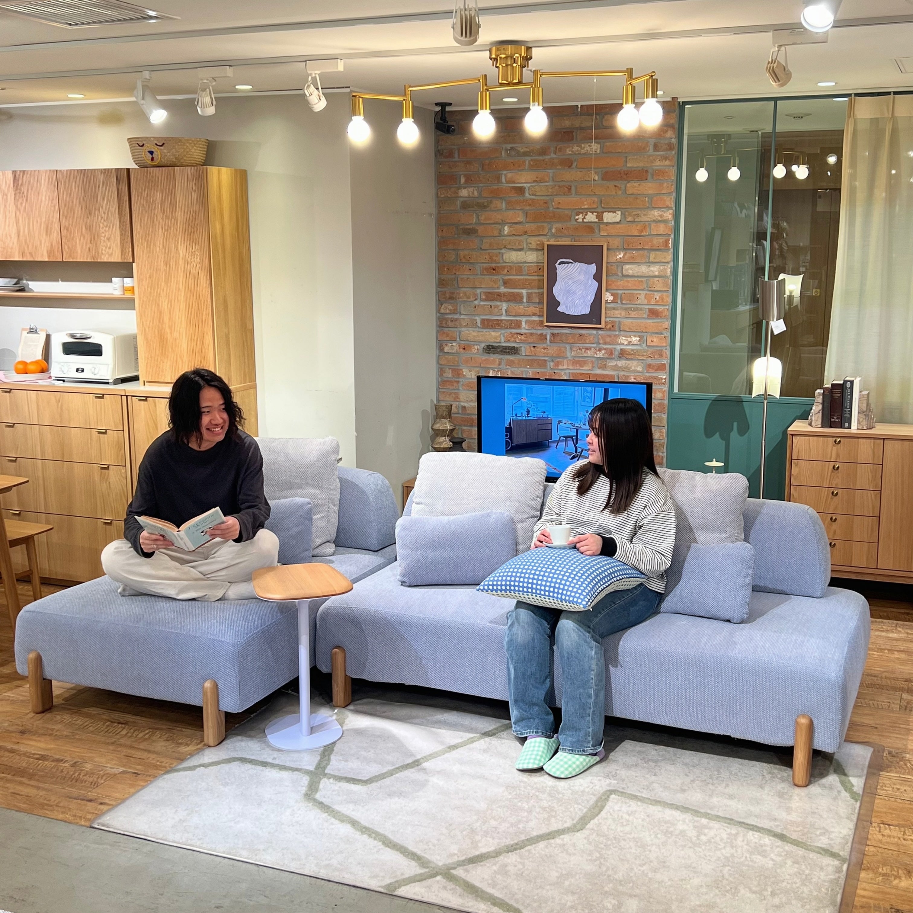 人気ソファ、サイズ違いで展示してます！ – unico公式オンラインショップ