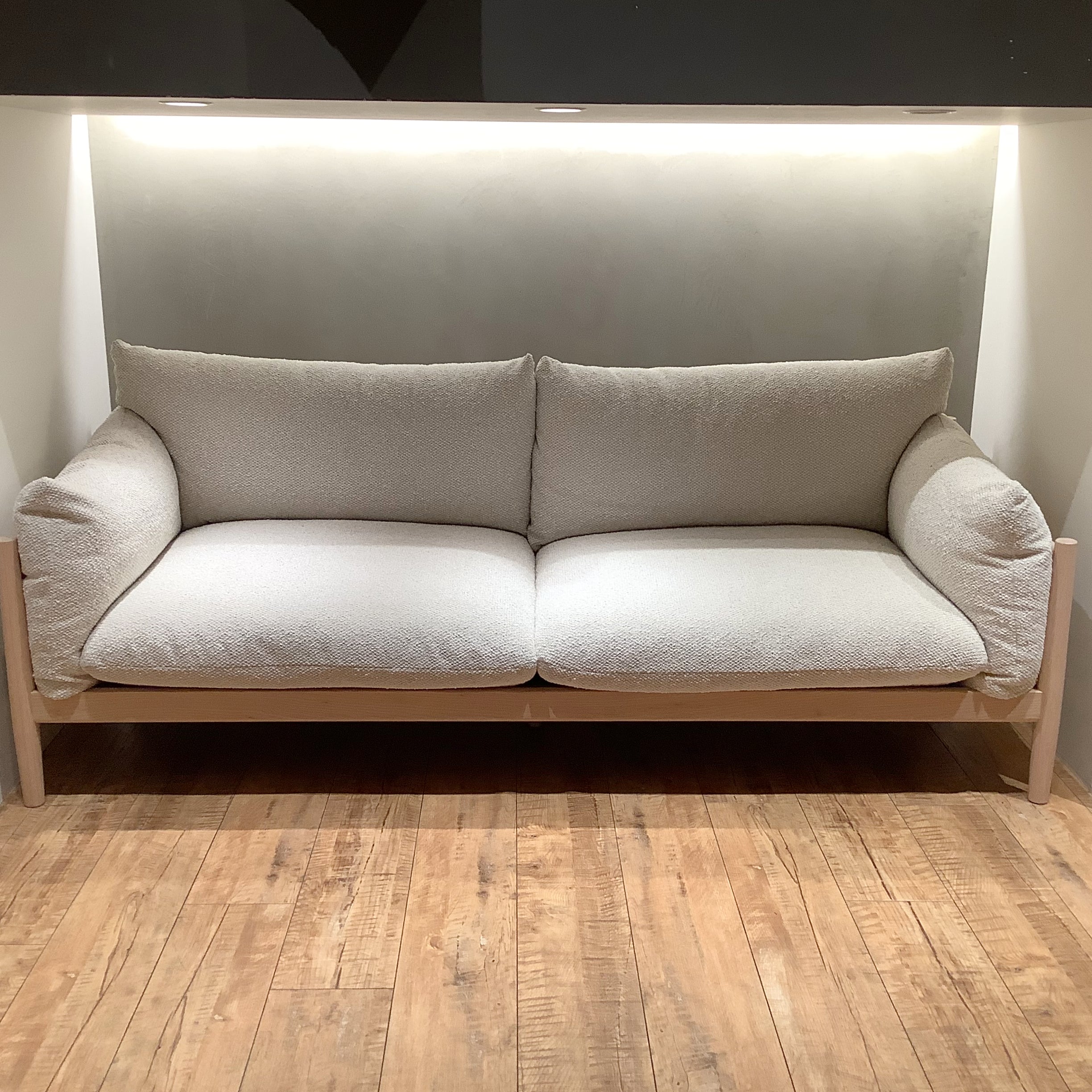 【アウトレット】セール対象商品のご案内可能です！