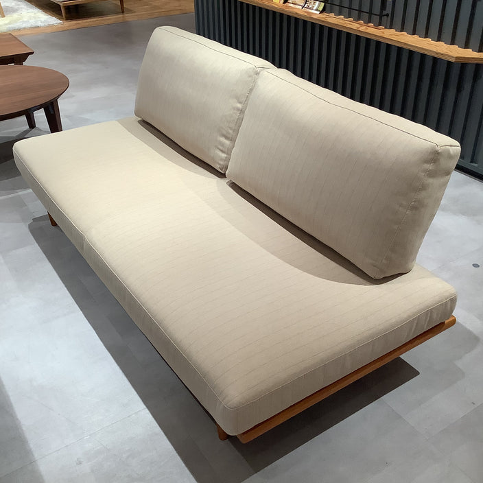 【アウトレット】カスタムカラーのソファベッドが入荷しました！