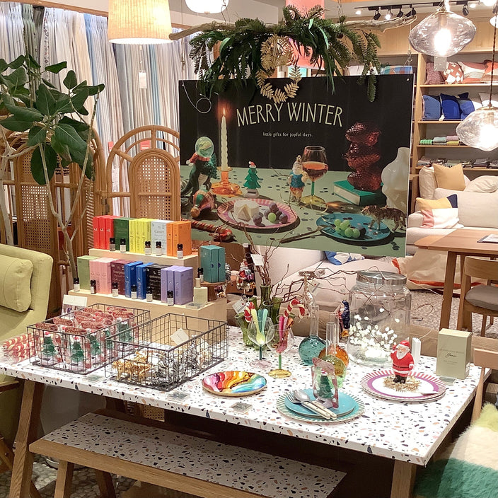 【クリスマスアイテムのSALEを本日より開催いたします！】