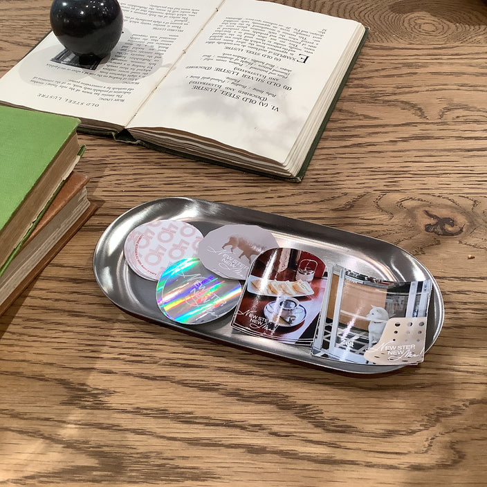 【GW屋上イベントを開催】パンと古着と、unicoの家具