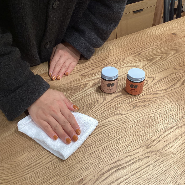 オイル仕上げ？ウレタン塗装？