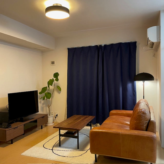 【事例紹介】レザーソファ×ウォールナットの相性は抜群です♪