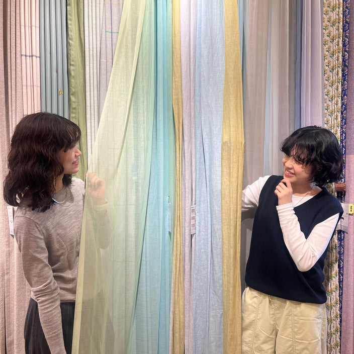 カーテンの形をキレイに保つ加工とは？