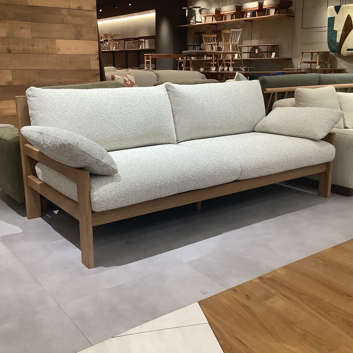 【アウトレット】新作ソファ入荷のお知らせ