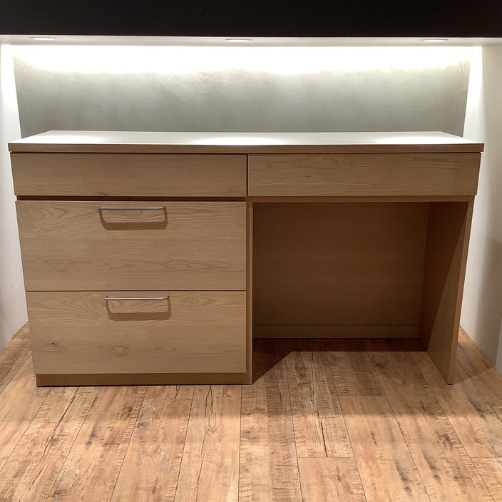 【アウトレット】キッチンカウンターをご紹介