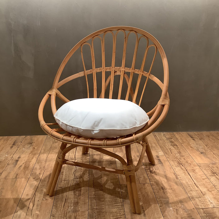 鳥かごをイメージした一人掛けソファ