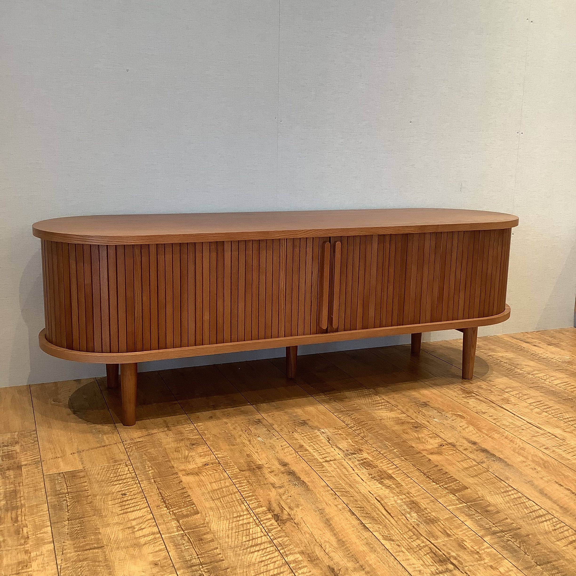 【アウトレット】蛇腹扉が魅力のDEMI（デミ）TVボードがアウトレット入荷！