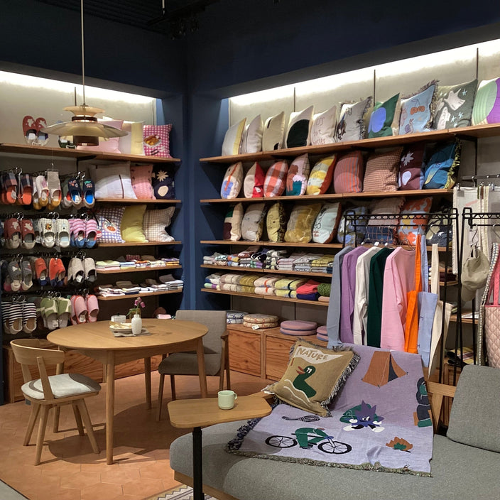 【ファブリック売り場拡大いたしました】