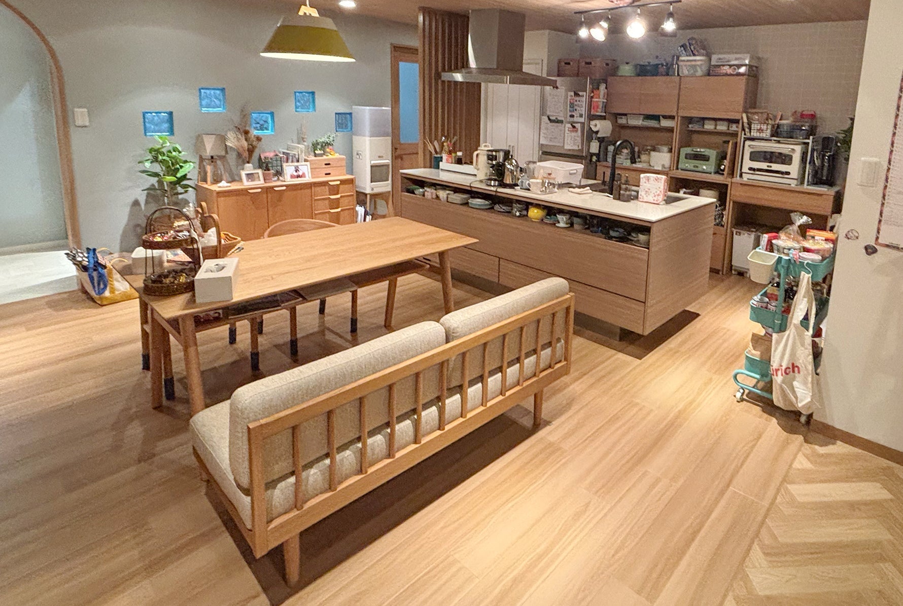 美術協力 テレビ朝日系ドラマ『再会～Silent Truth～』