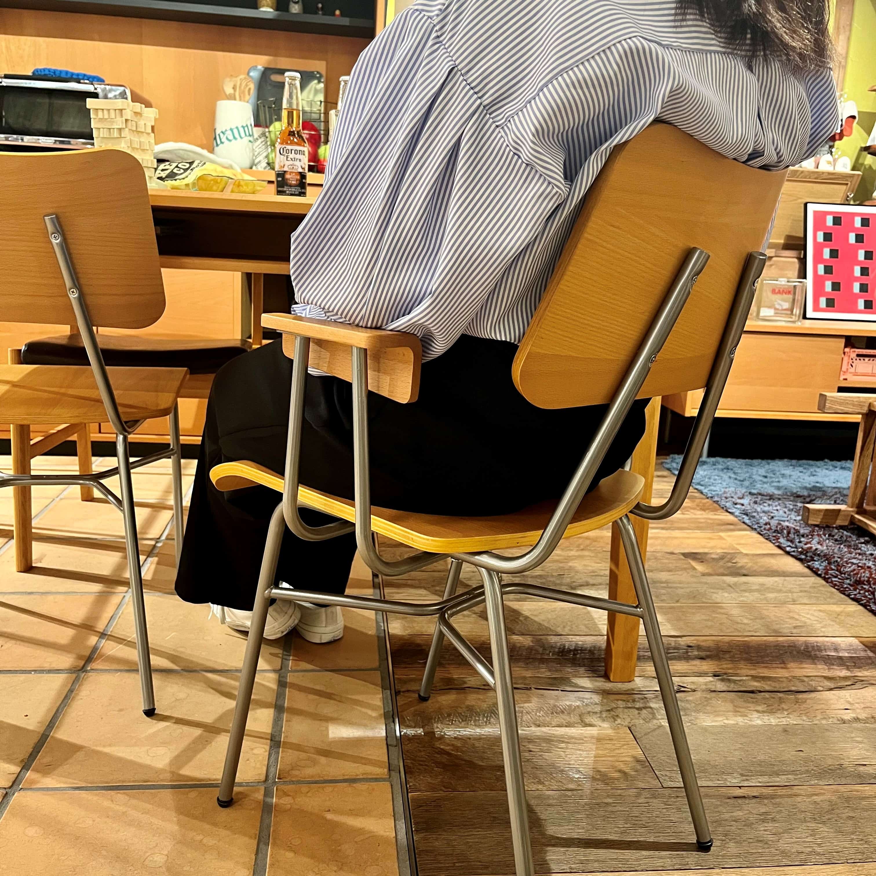 ウニコグリフアーム付きチェア椅子